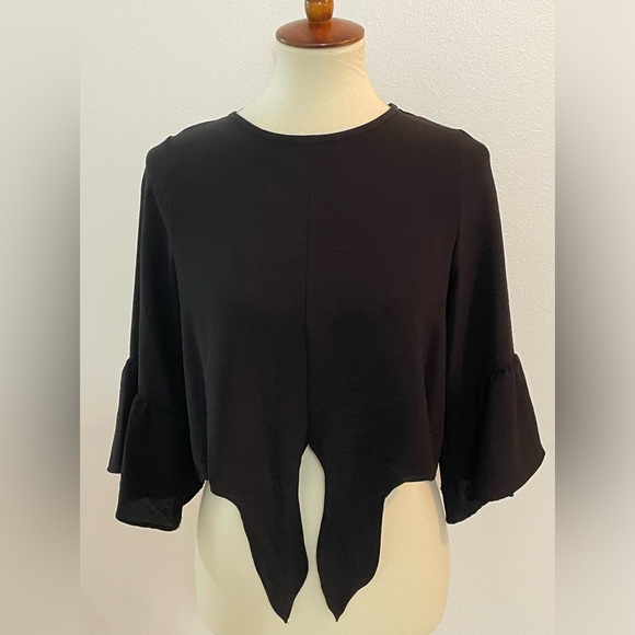 Newbury Kustom Black Tie Size Small Blouse‎ - Picture 2 of 9